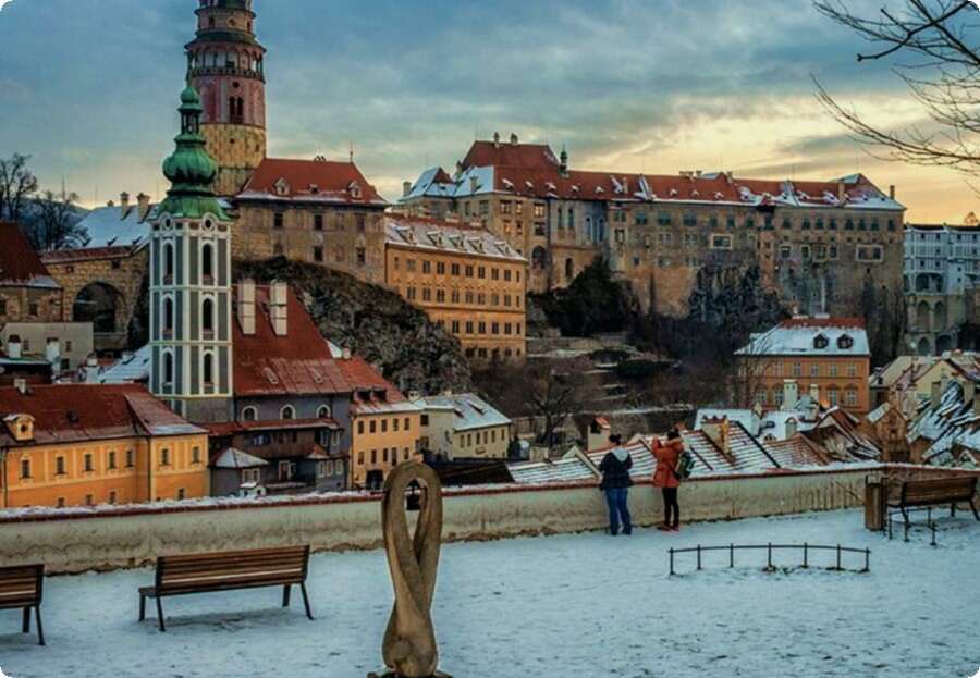 체코의 크리스마스 축제: 겨울에 체코를 방문했을 때 잊을 수 없는 인상과 감동
